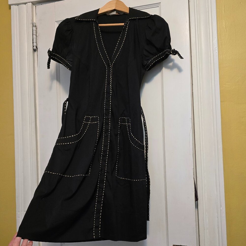BCBG MaxAzria black shirtdress with cream stitching, size XXS